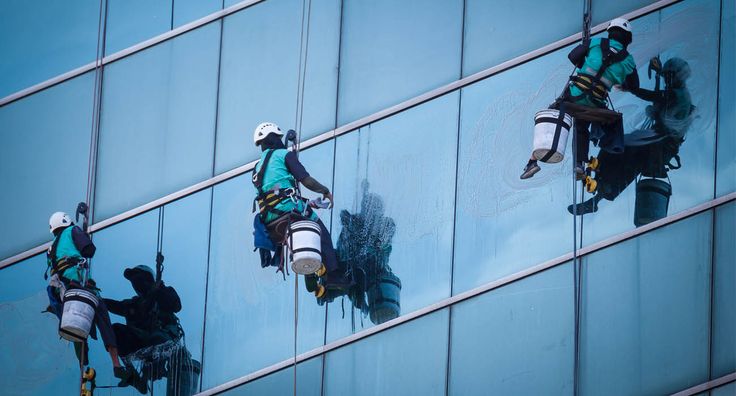 What Are the Benefits of Facade cleaning service